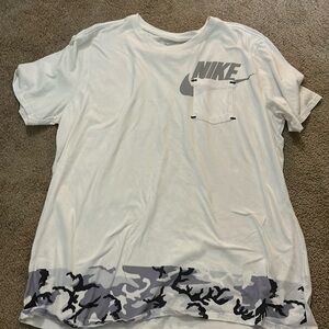 nike t shirt